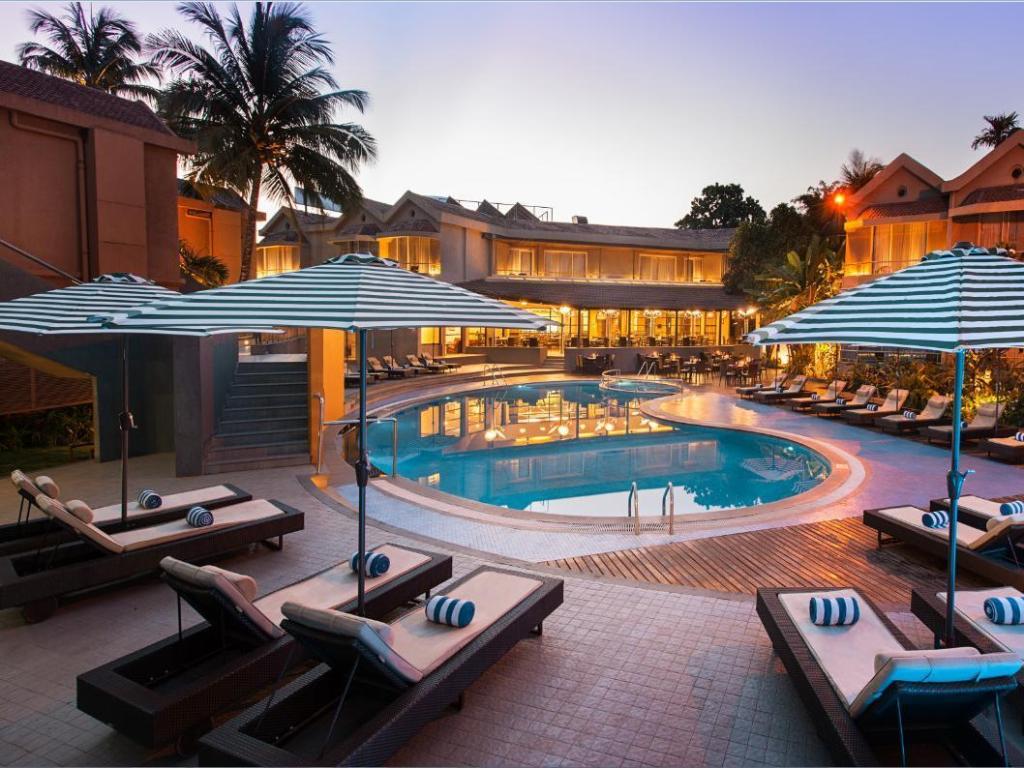 Whispering Palms Resort