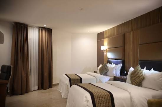 Bolton White Hotel