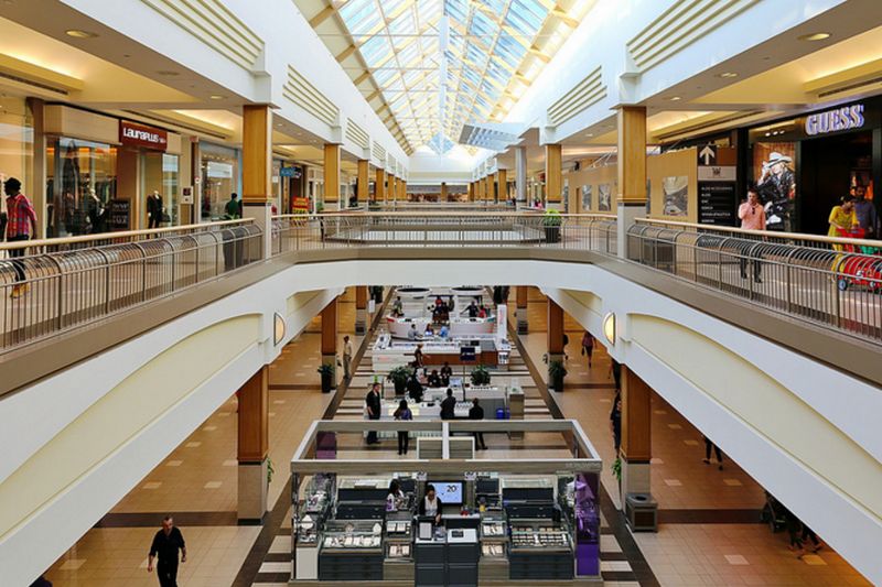 Polo Park Mall