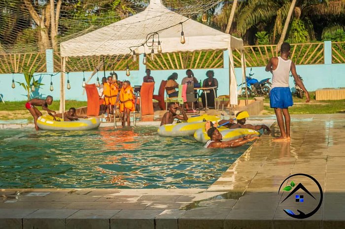 Oguta Lake Resort